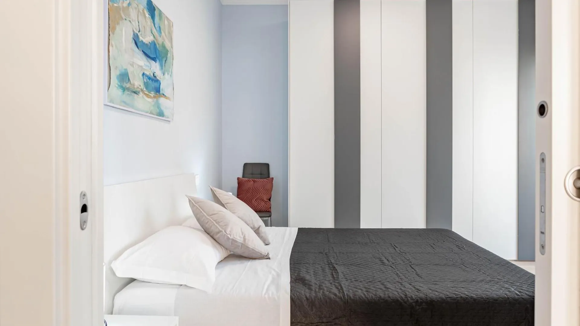 H11 Sanremo Dreams Centro Apartment 0*,